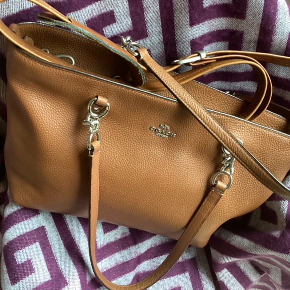 Authentic Coach Sophia Small Pebble Leather Tote - Picture 10 of 15